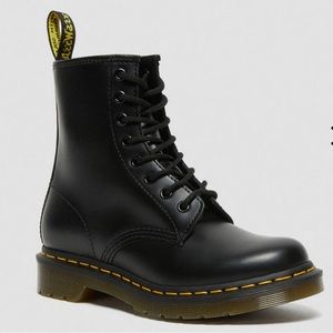 Doc Marten Black boot